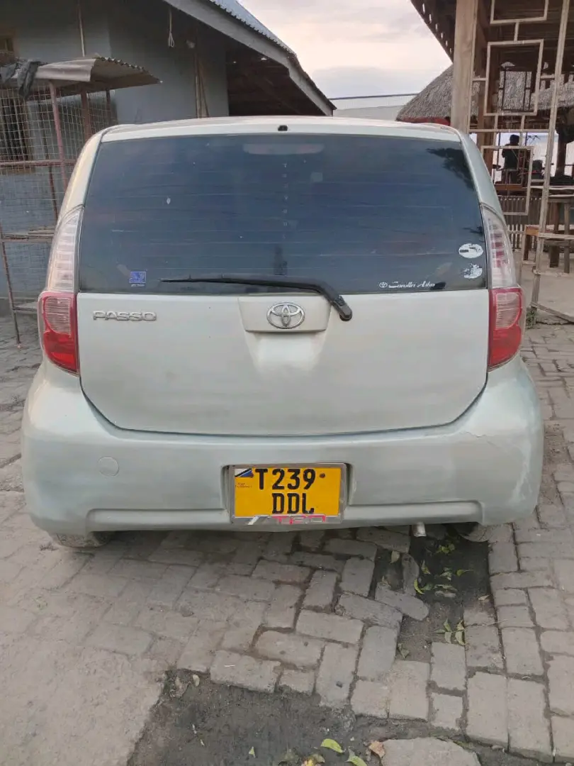 Toyota Passo cc1000 thumbnail 7