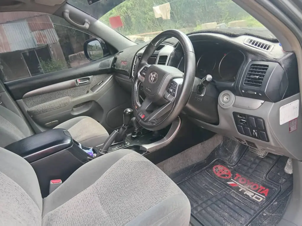 Toyota Land Cruiser Prado TX 120 (2004) thumbnail 2