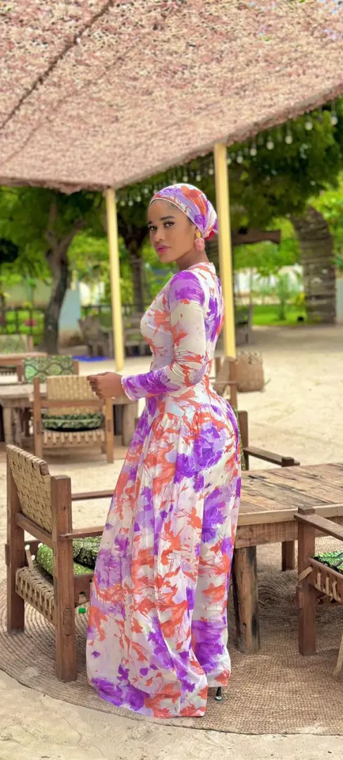 New Long Floral Dress with Head Covering thumbnail 2