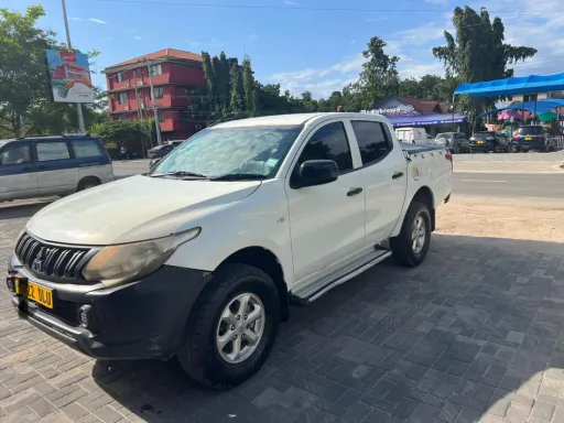 Mitsubishi L200 Pickup
