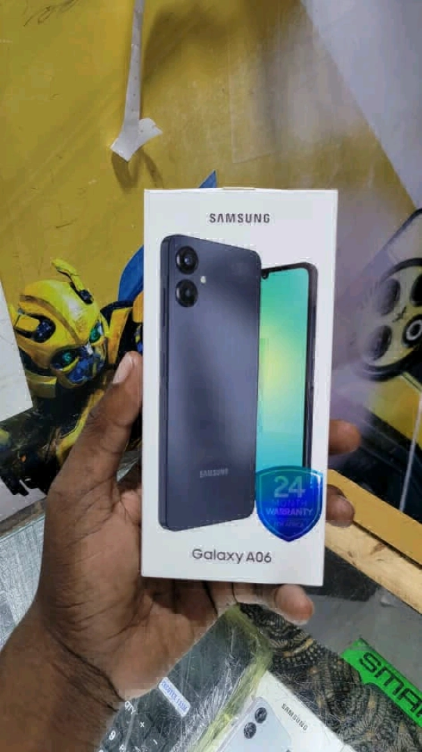 New Samsung Galaxy A05 Smartphone thumbnail 2