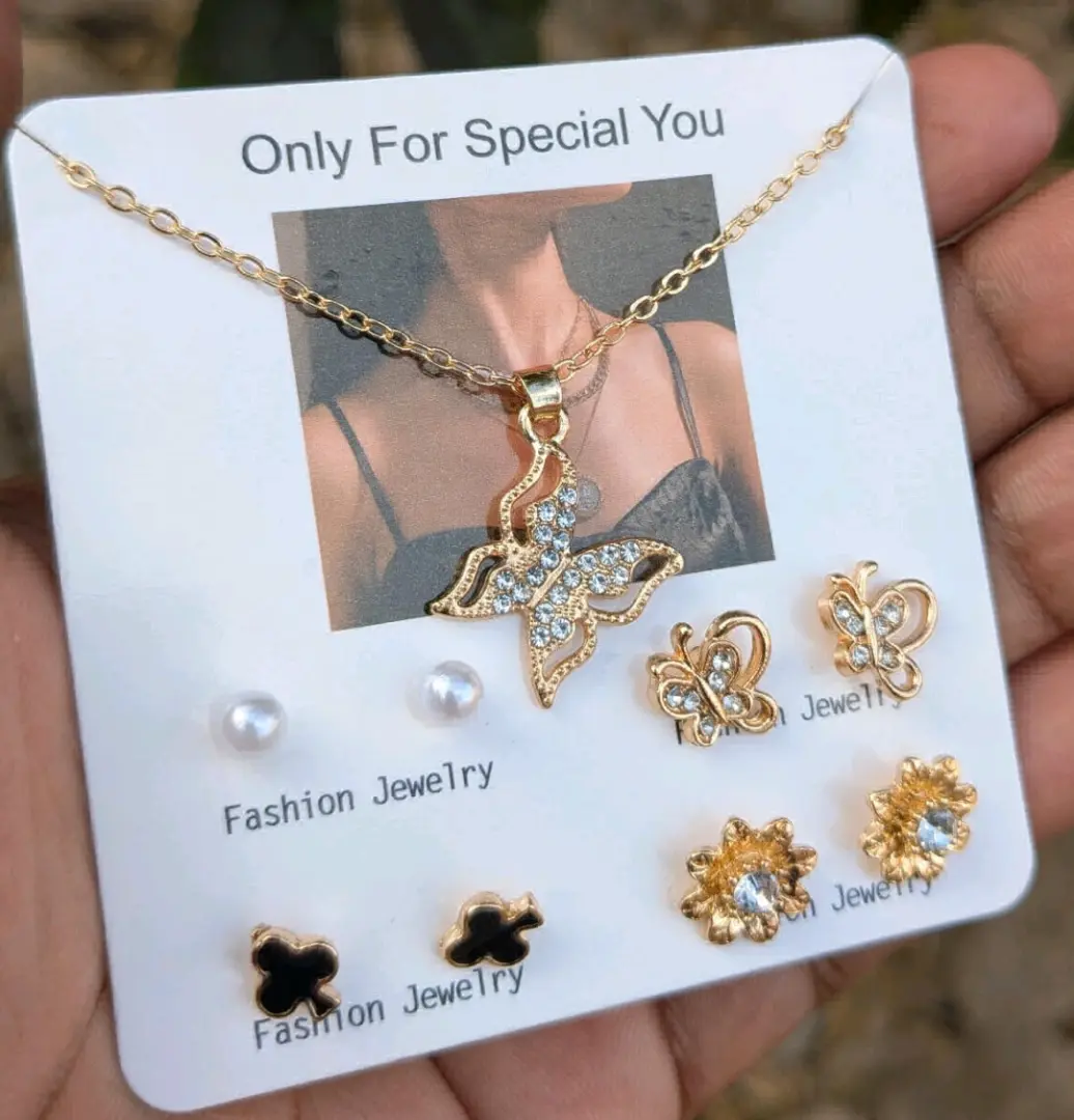 Jewelry Set (Necklace & Earrings)