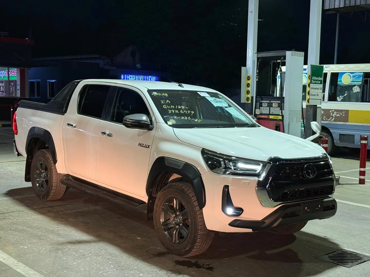 Toyota Hilux Double Cabin 2021