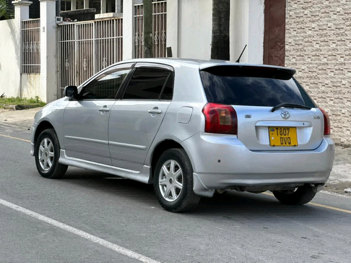 Toyota RunX 2003 Model thumbnail 4