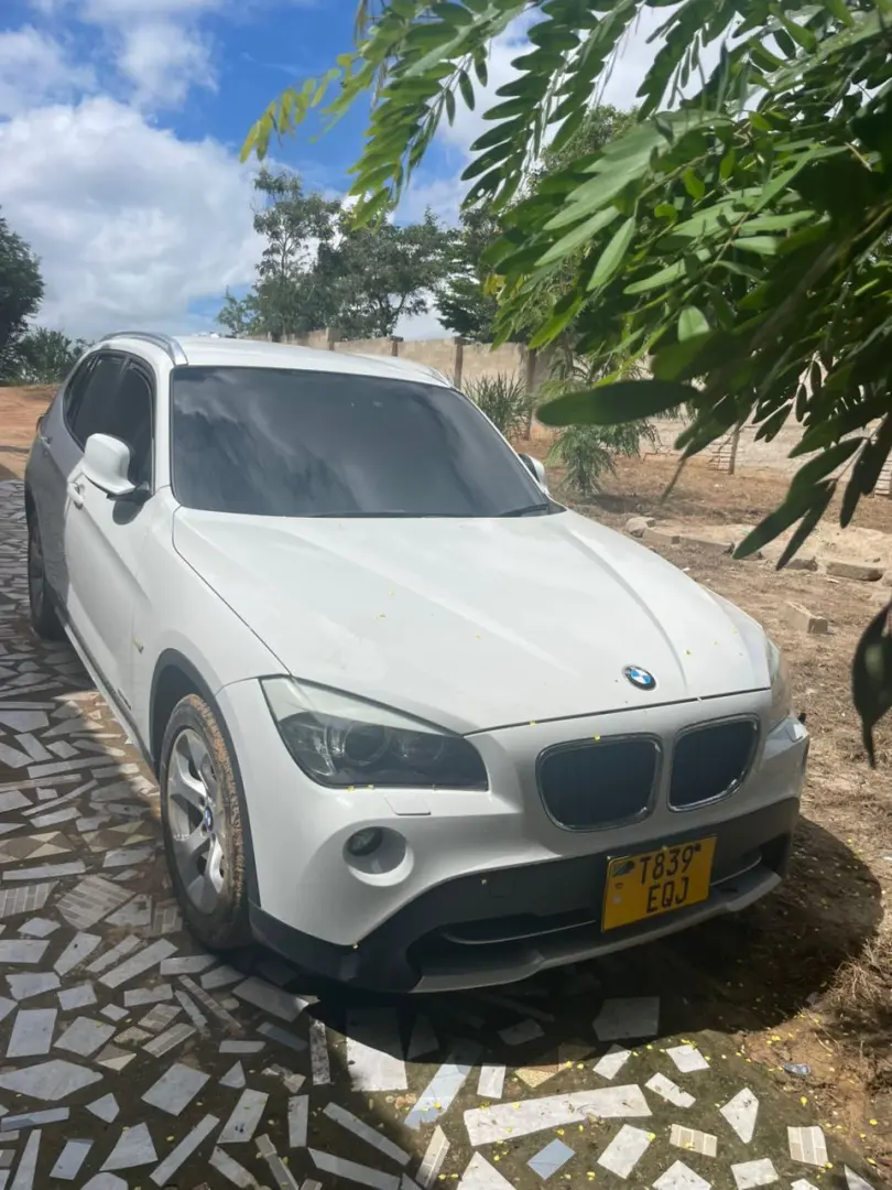BMW X1 2010 thumbnail 6