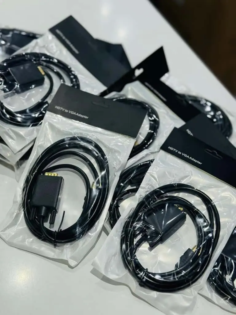 1.8M HDMI to VGA Cable with Chip
