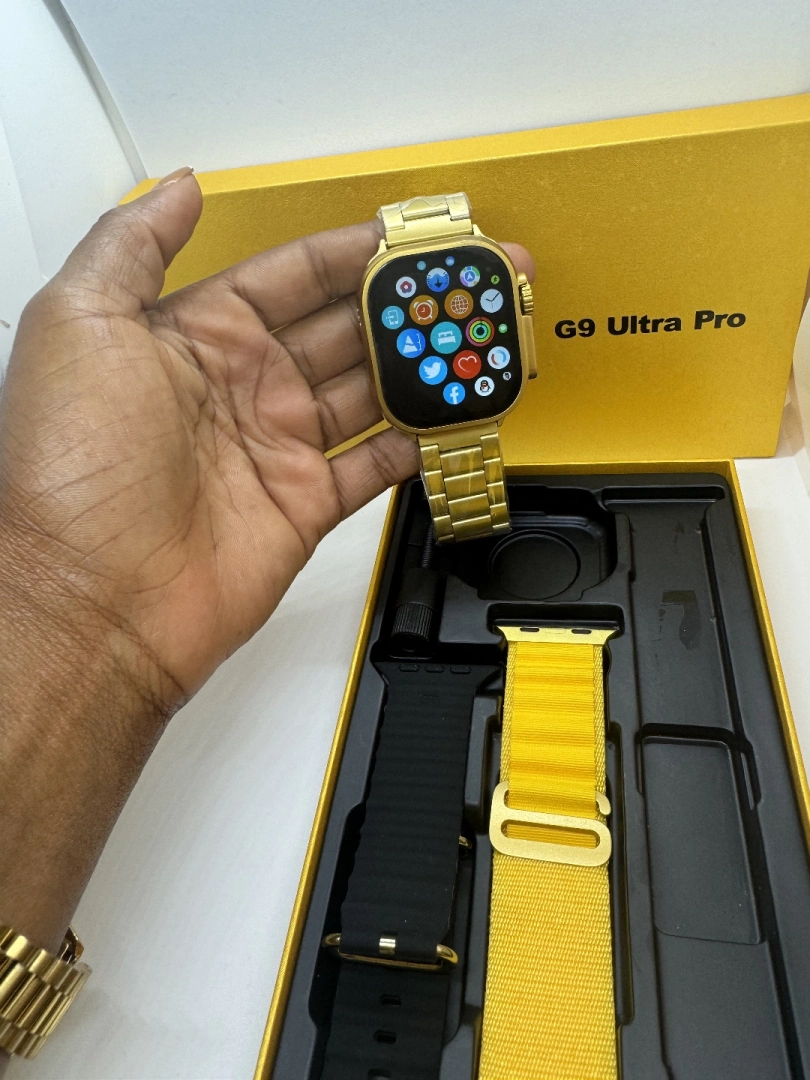 Fendior G9 Ultra Pro Gold Smart Watch with 3 Straps thumbnail 3