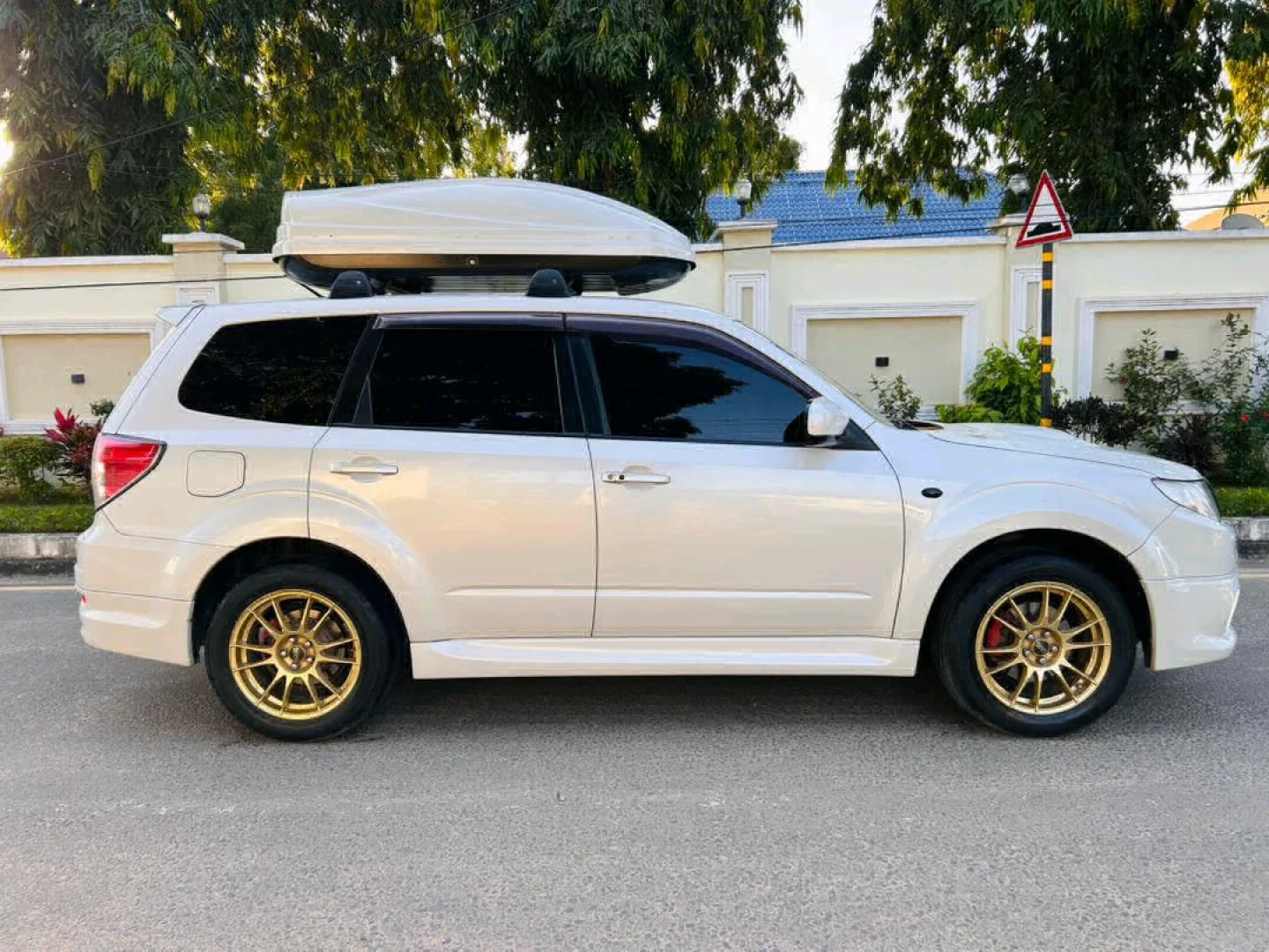 Subaru Forester XT DZS 2010 (Low Mileage) thumbnail 8