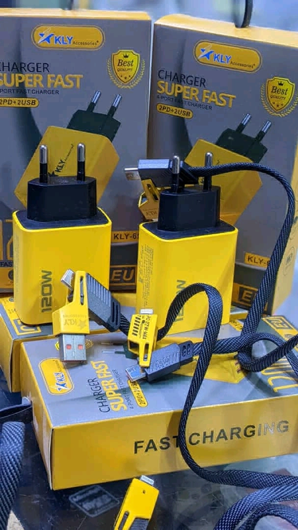 Super Fast Charger 120W 4 IN 1