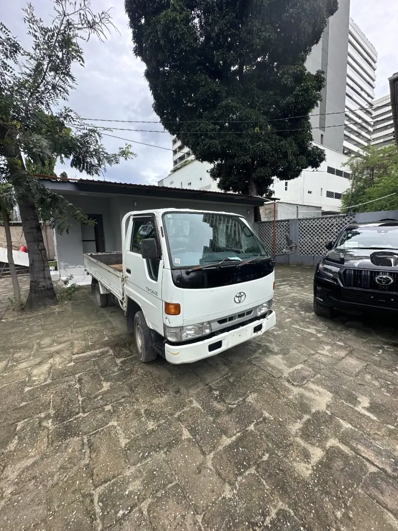 Toyota Toyoace 1999 thumbnail 4