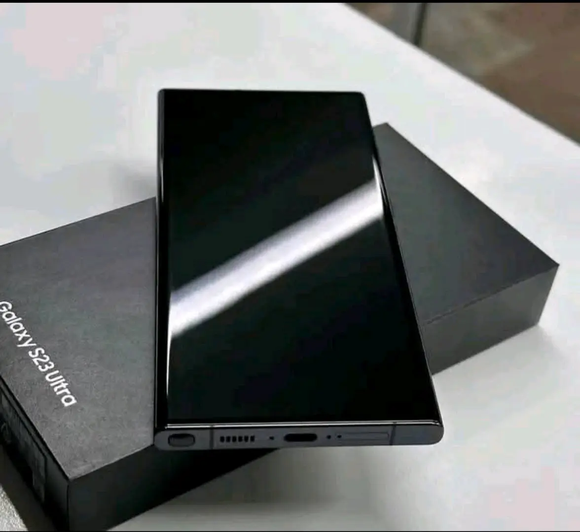 Samsung S23 Ultra 5G 256GB/12GB RAM thumbnail 2