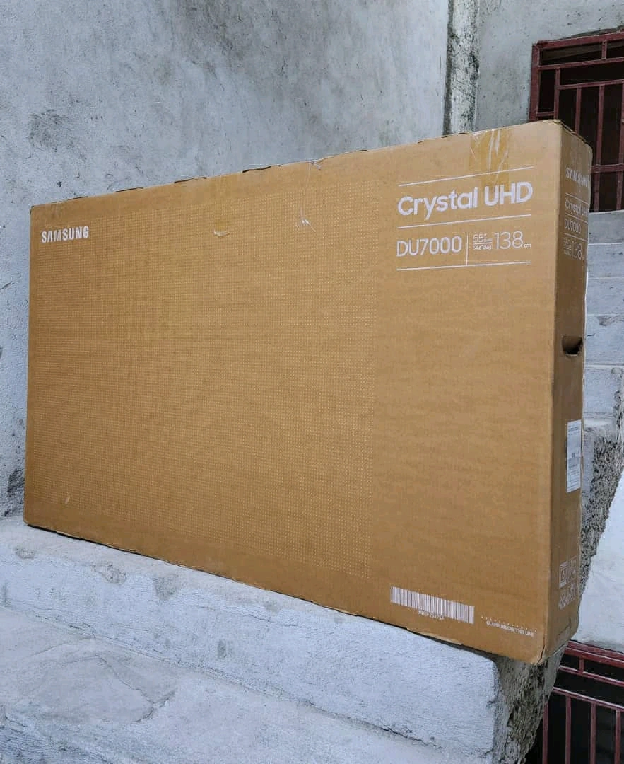 Samsung 55" Crystal UHD DU7000 Smart TV