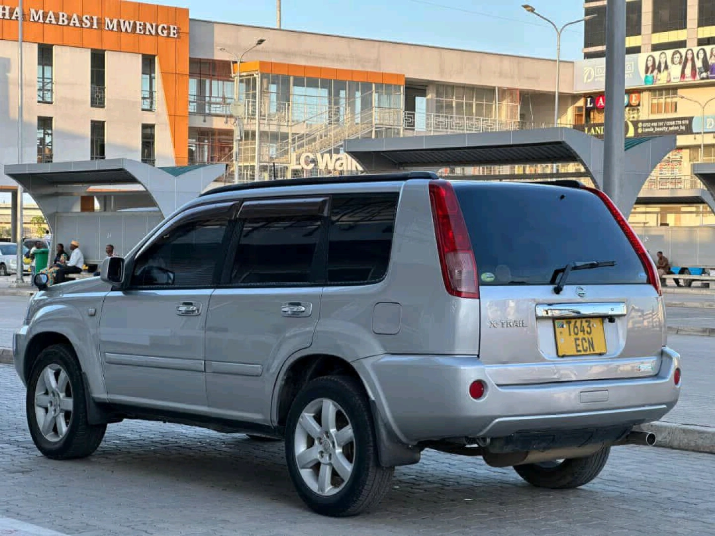 Nissan X-Trail 2005 Low Mileage thumbnail 4