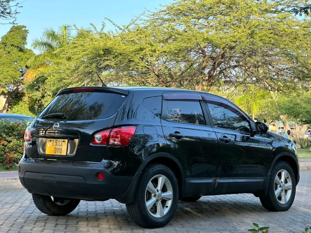 Nissan Dualis 2008 Nyeusi, Automatic thumbnail 4