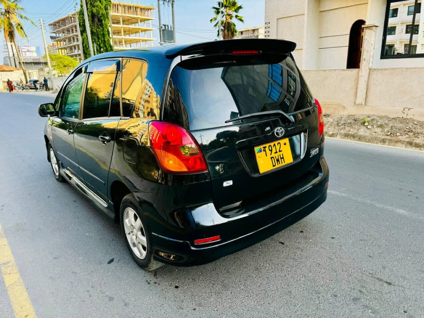 Toyota Spacio 2003 Black for Sale thumbnail 6