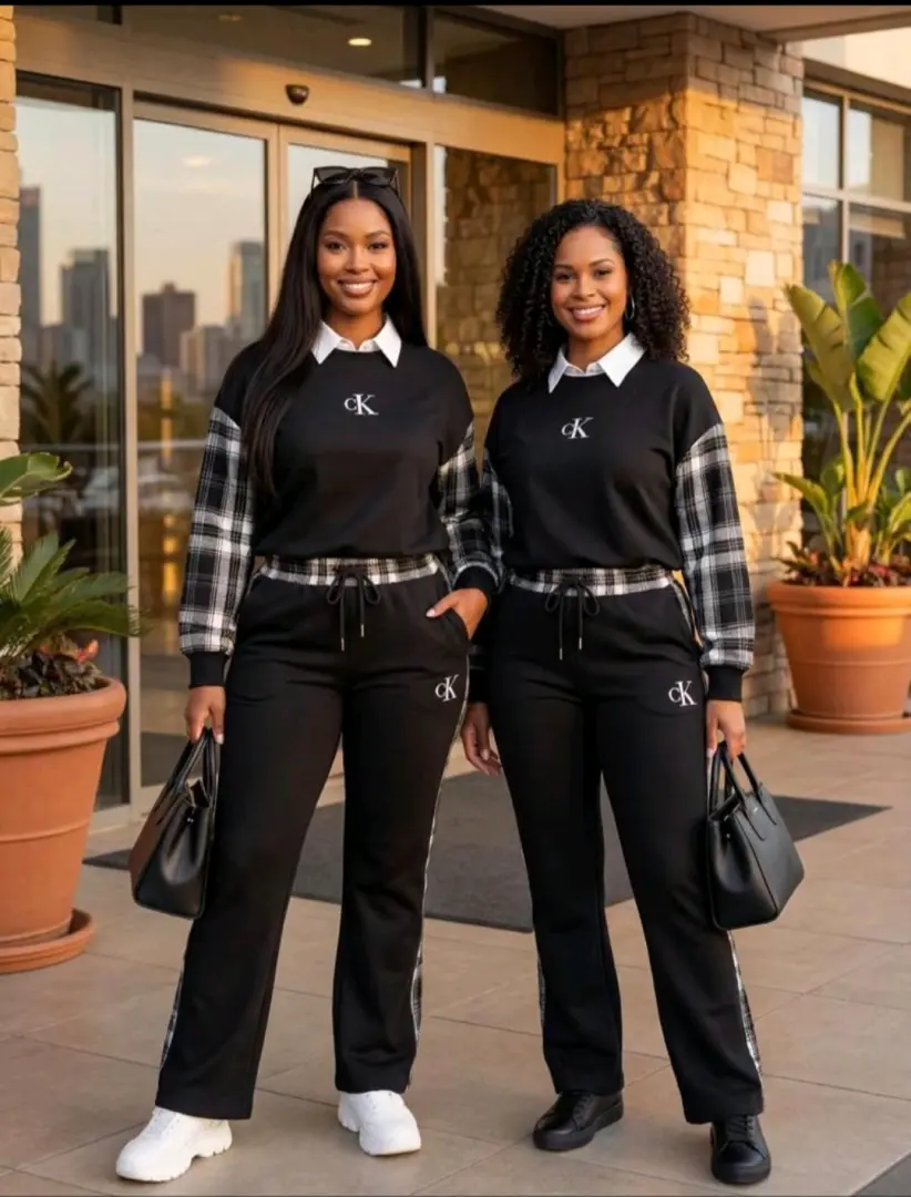 Calvin Klein 2-Piece Tracksuits thumbnail 3