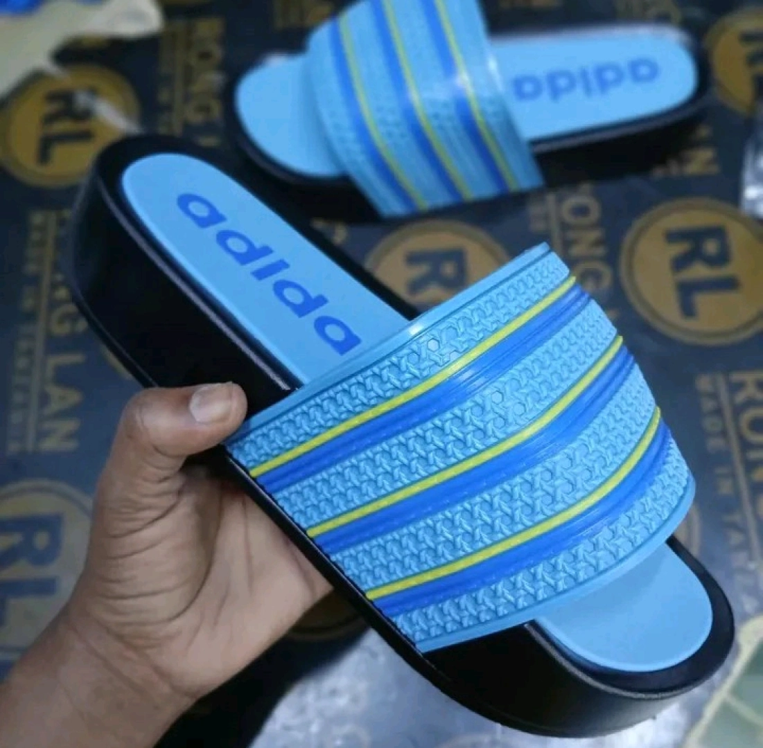 Adidas Slide Sandals (Sizes 40-45) thumbnail 5