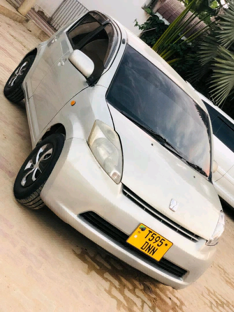 Used Silver Toyota Passo Car