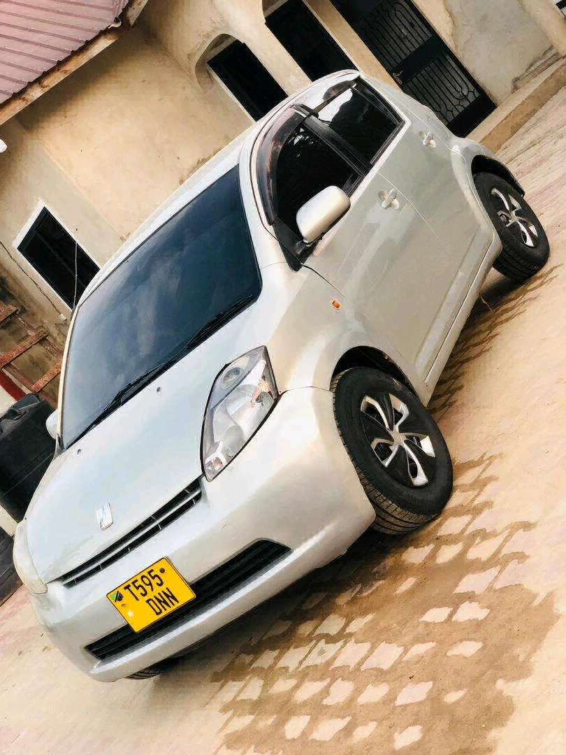 Used Silver Toyota Passo Car thumbnail 5