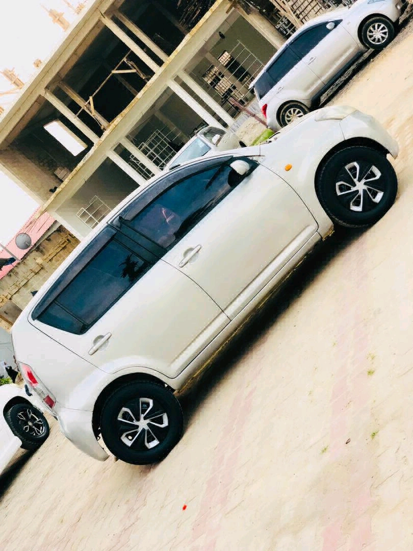 Used Silver Toyota Passo Car thumbnail 6
