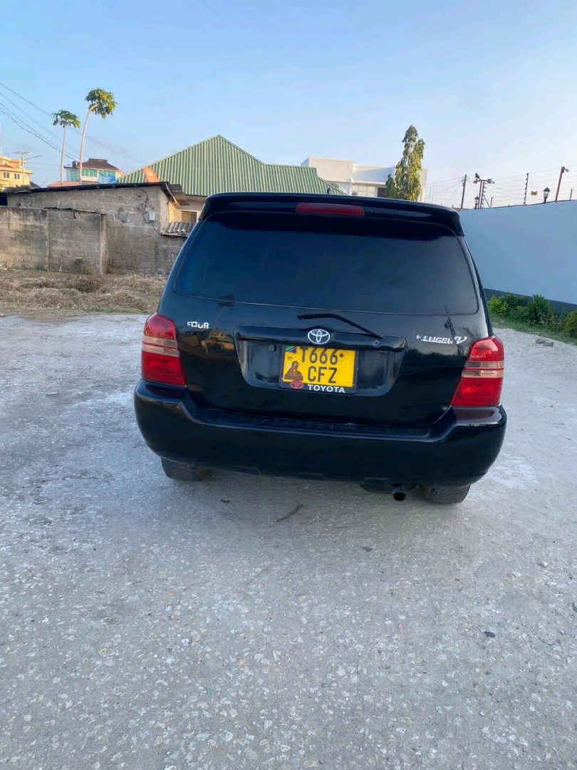Toyota Kluger 2003 Automatic CFZ thumbnail 2