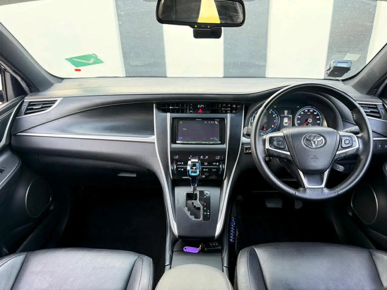 Toyota Land Cruiser Prado 2010 Nyeusi thumbnail 7