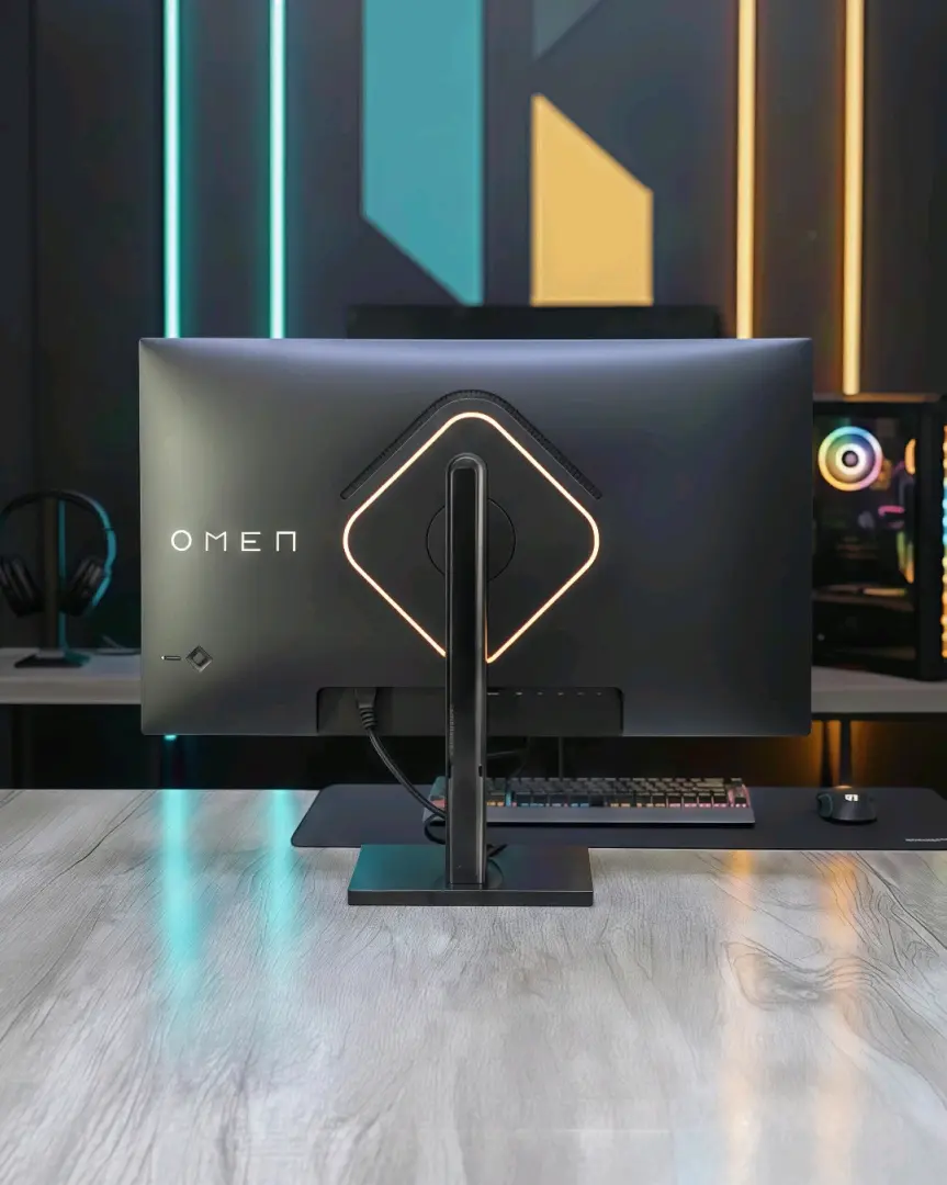 HP OMEN 27 Inch QHD 144Hz Gaming Monitor thumbnail 4