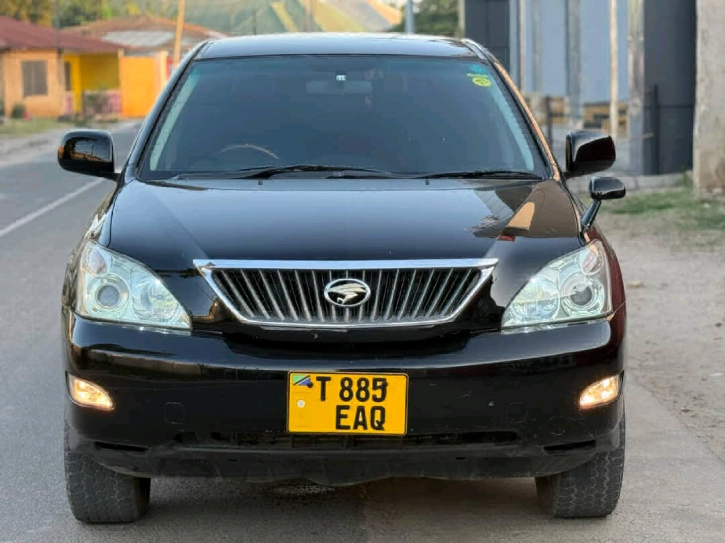 Black Toyota Harrier SUV 2360 CC