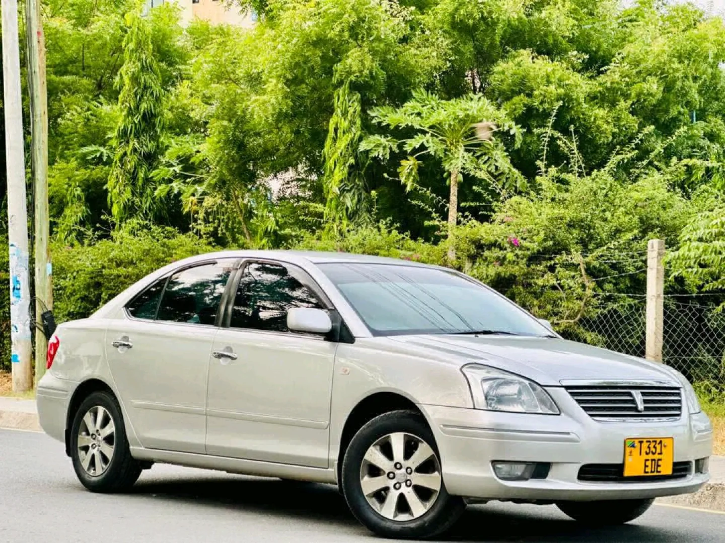 Toyota Premio G 2004 Automatic (1980cc) for Sale thumbnail 2