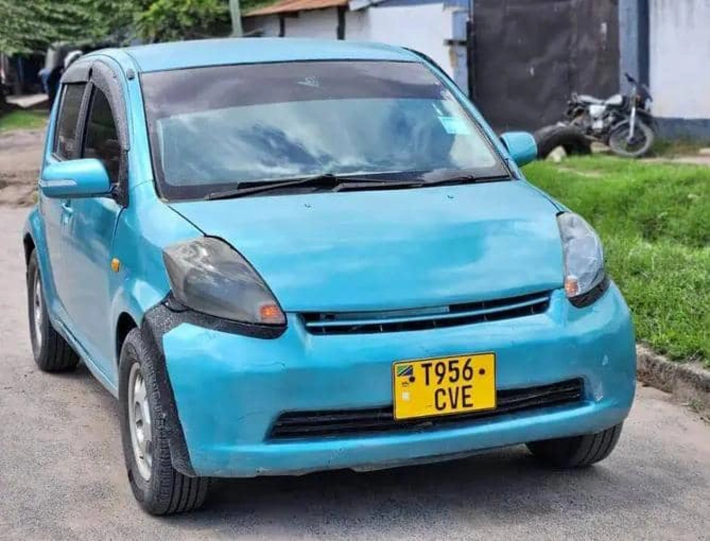 Toyota Passo Light Blue Full AC thumbnail 3