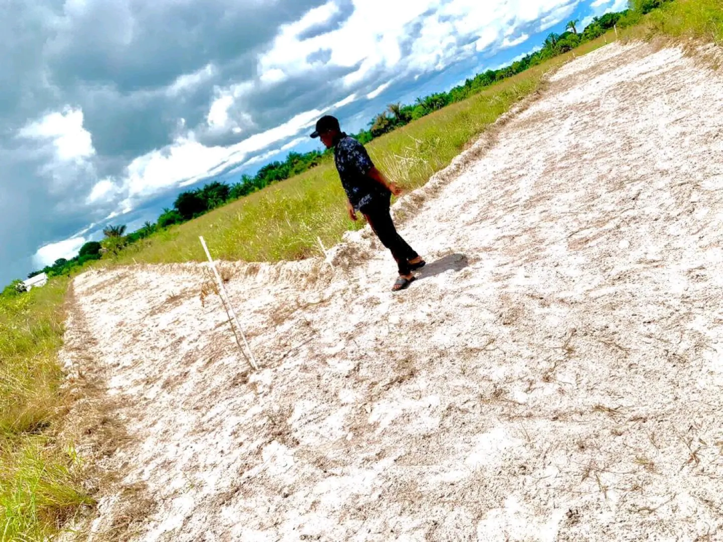 Kiwanja 50x40 Kinauzwa Vikindu Changanyikeni thumbnail 6