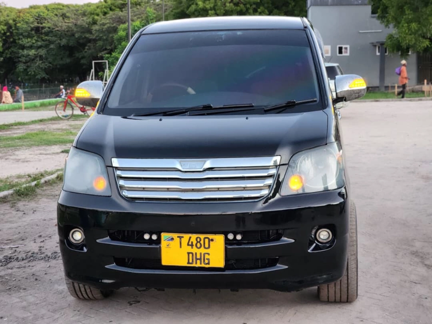 Toyota Noah Van Black Engine 1Az