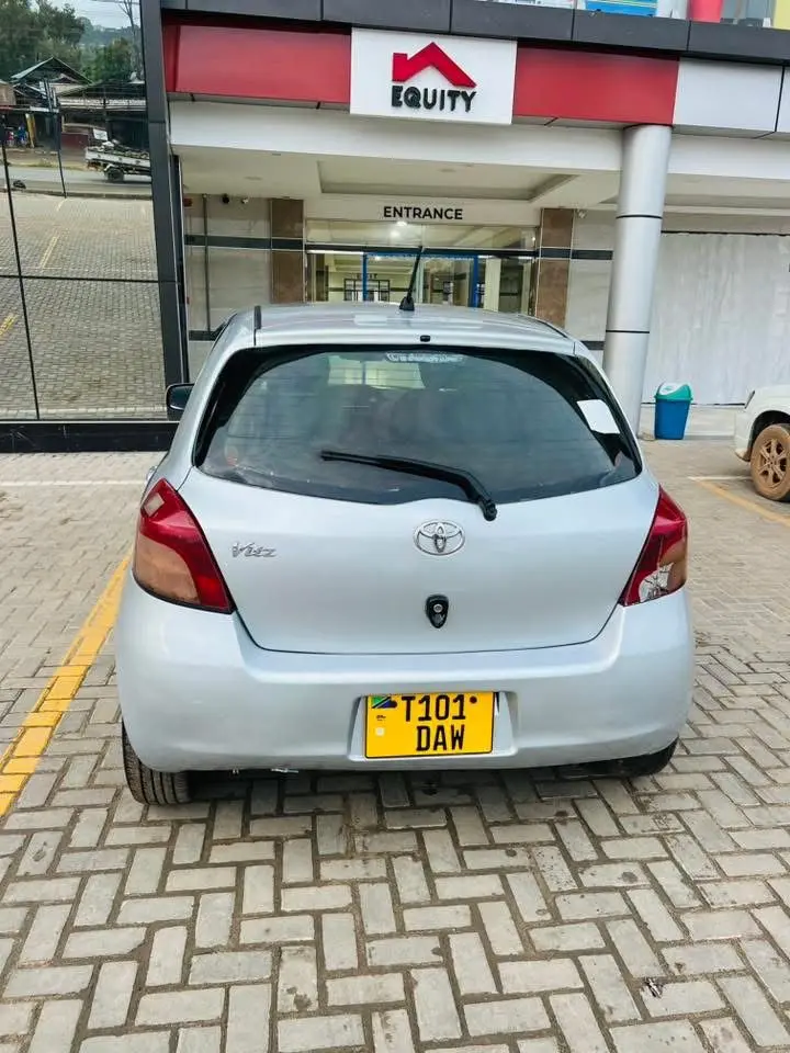 Toyota Vitz DAW thumbnail 2
