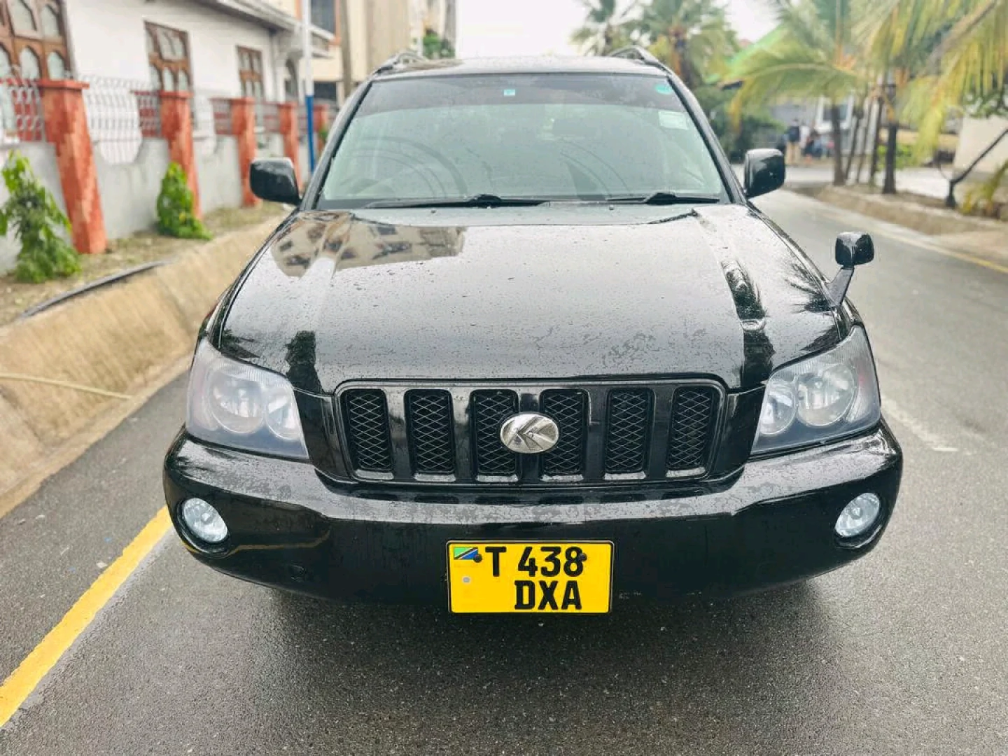 Black Toyota Kluger SUV 2002 Reg DXA