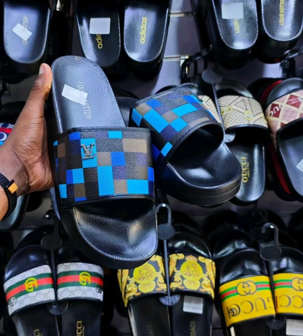 Black Slide Sandals Size 40-45