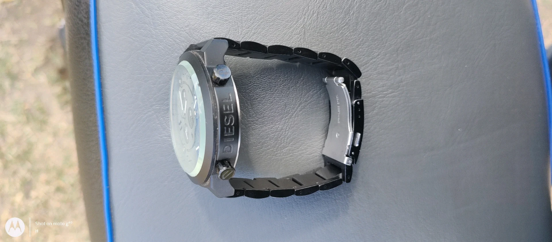 Diesel Series D-29 Brand New Watch Dubai Imported thumbnail 3