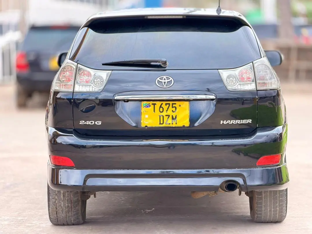 Toyota Harrier 240G (DZM) thumbnail 2
