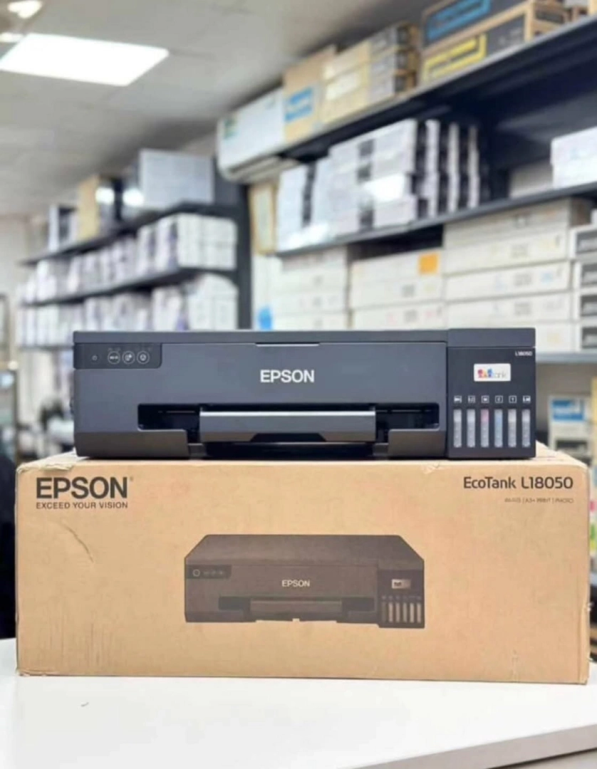 Black Cutting Plotter Machine and Epson/Canon Printers thumbnail 2