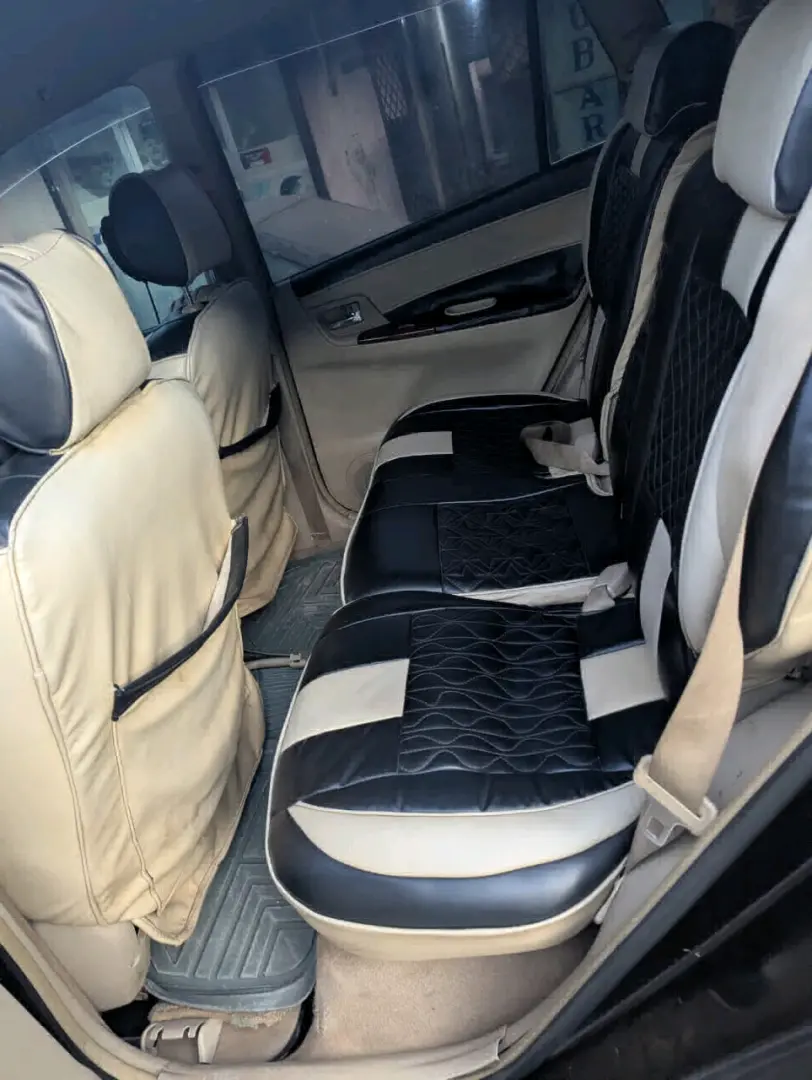 Toyota Spacio Nyeusi Iliyotumika thumbnail 5
