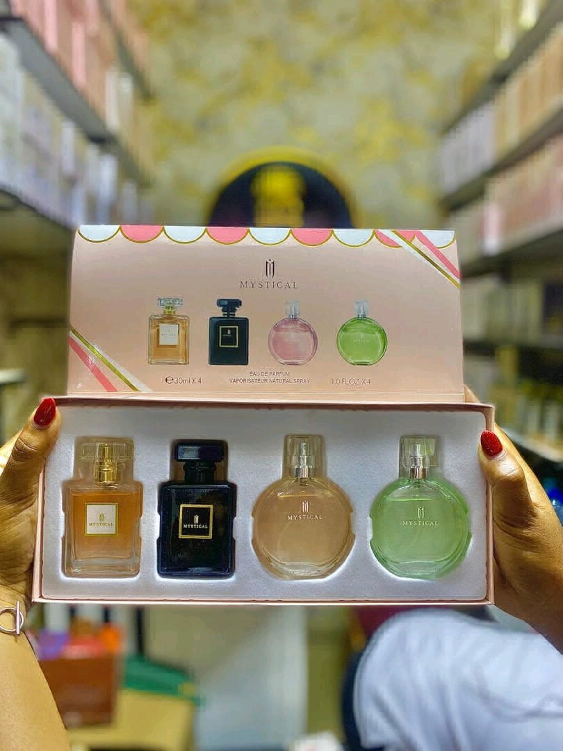 MYSTICAL Miniature Perfume Set Offer thumbnail 2