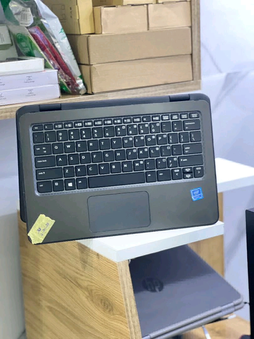 HP ProBook x360 11 G1 Laptop thumbnail 4