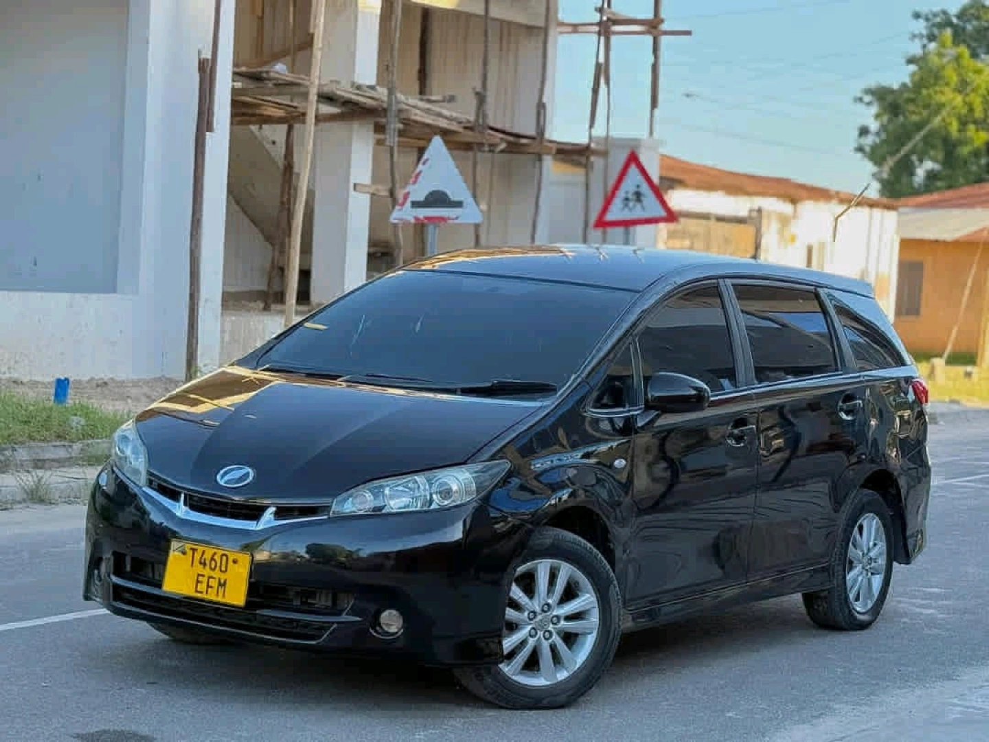 Toyota Wish New Model 2011 VVTI Engine thumbnail 5