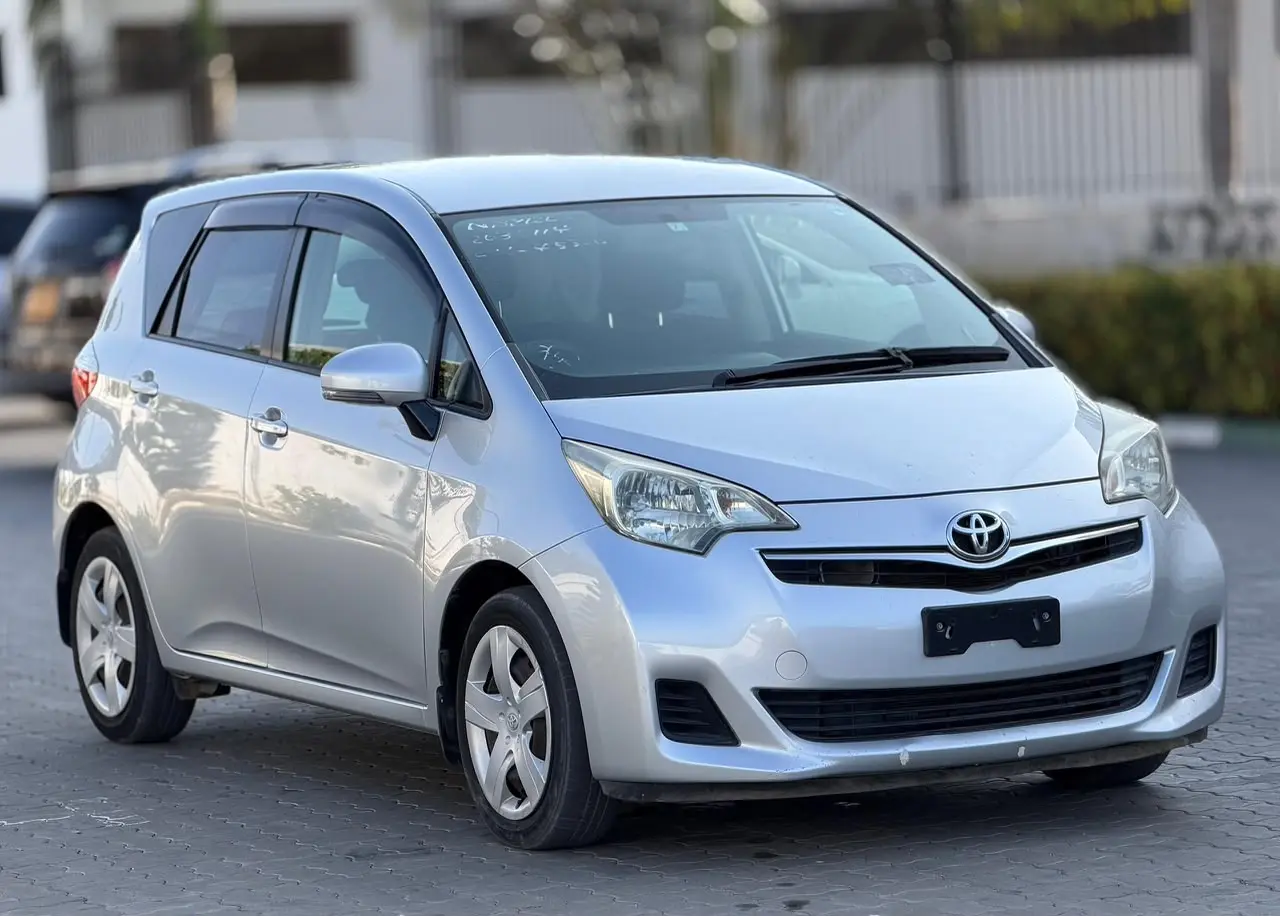 Toyota Ractis 2012 thumbnail 9
