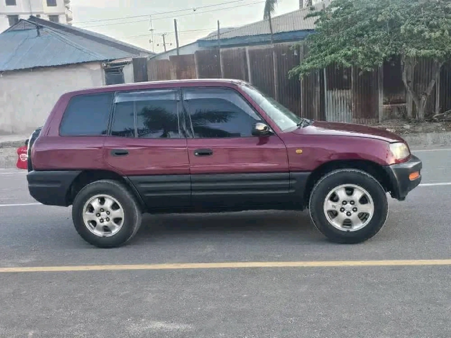 Toyota RAV4 Old Model 2000 4WD thumbnail 7