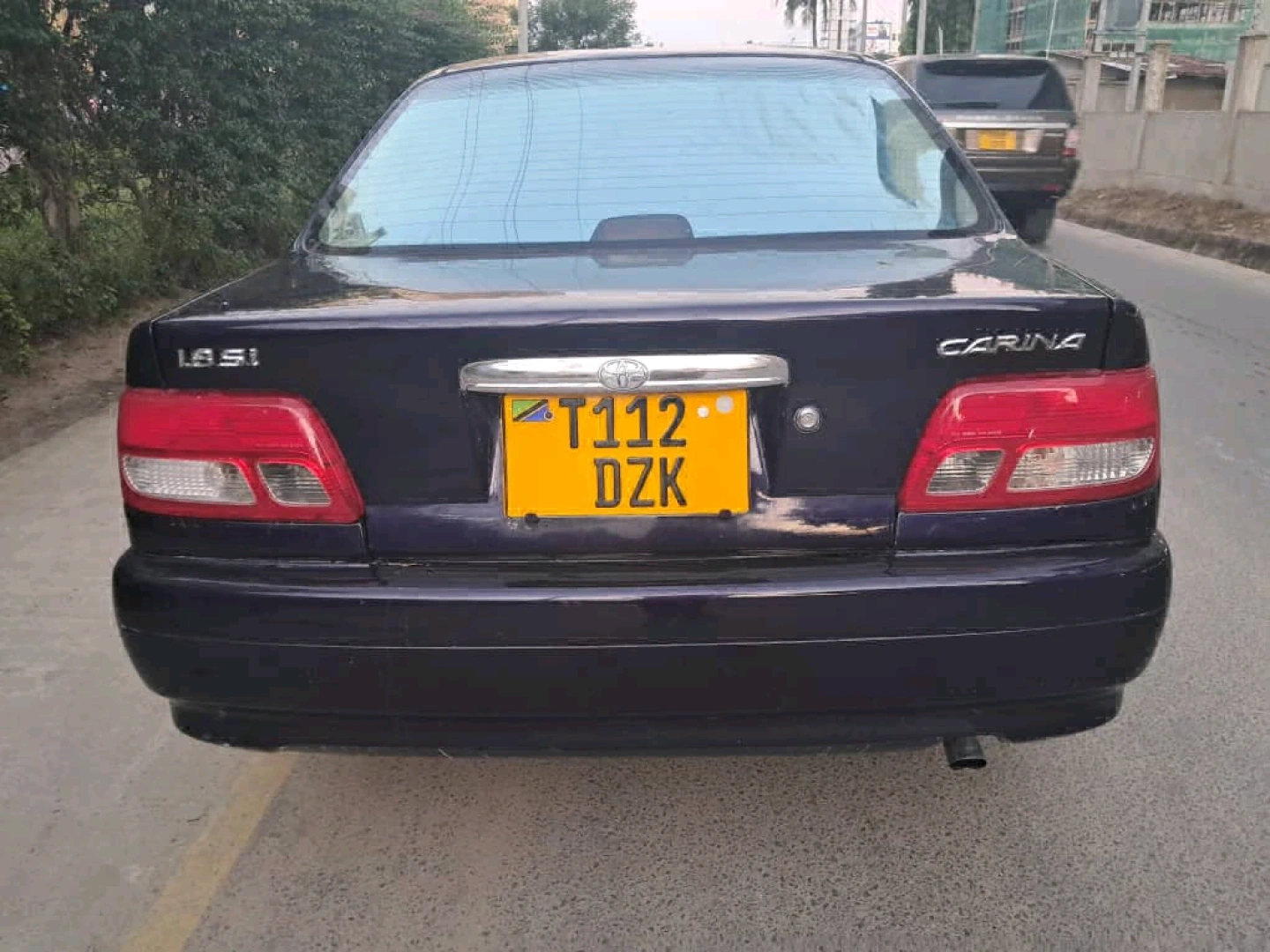 Toyota Carina S.i. Sedan thumbnail 2