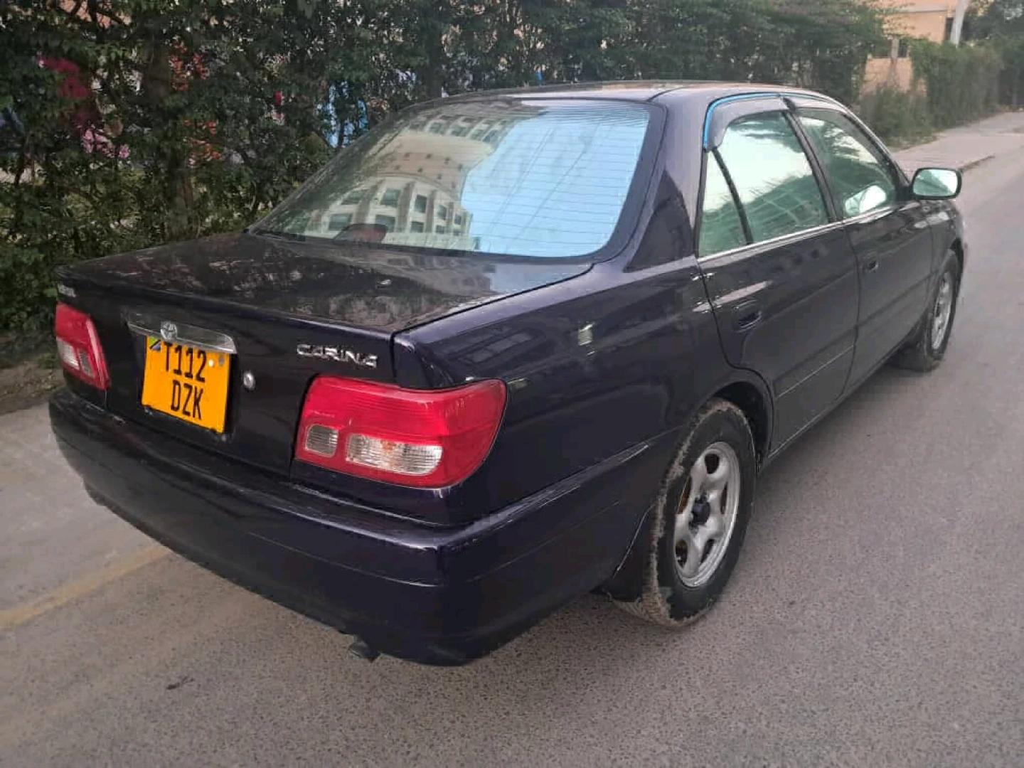 Toyota Carina S.i. Sedan thumbnail 3