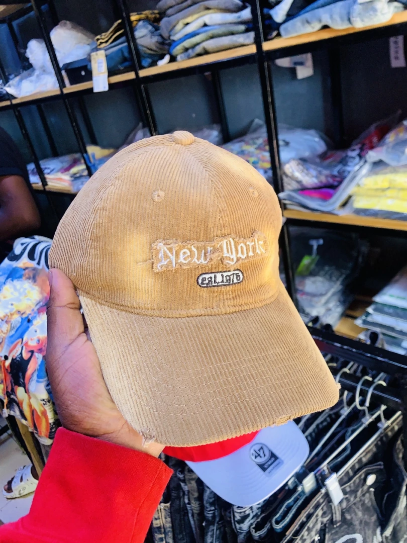 Kofia Nyeusi ya Trucker (High Quality Cap) thumbnail 4