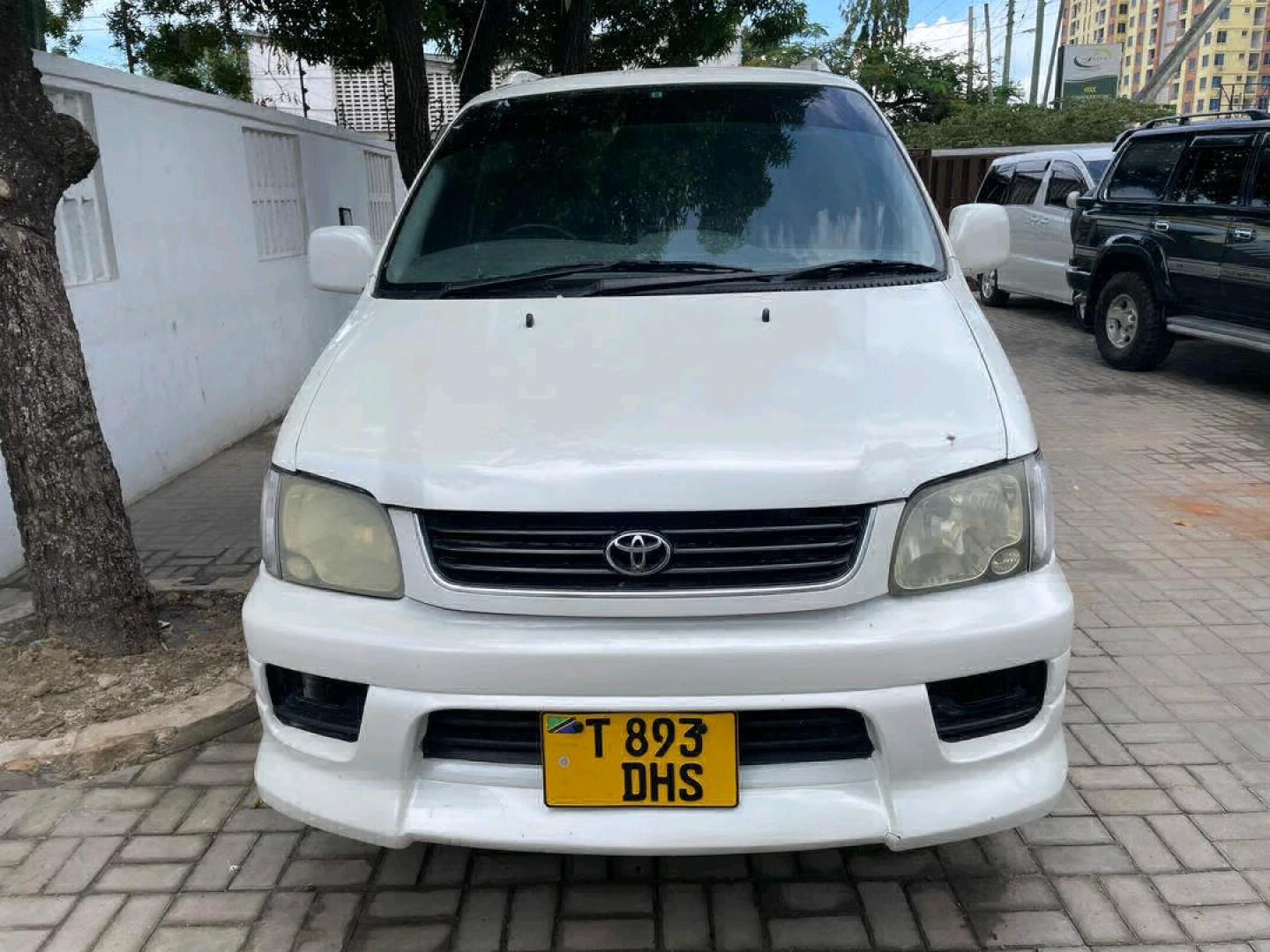 Toyota Noah Road Tour 2001 Automatic