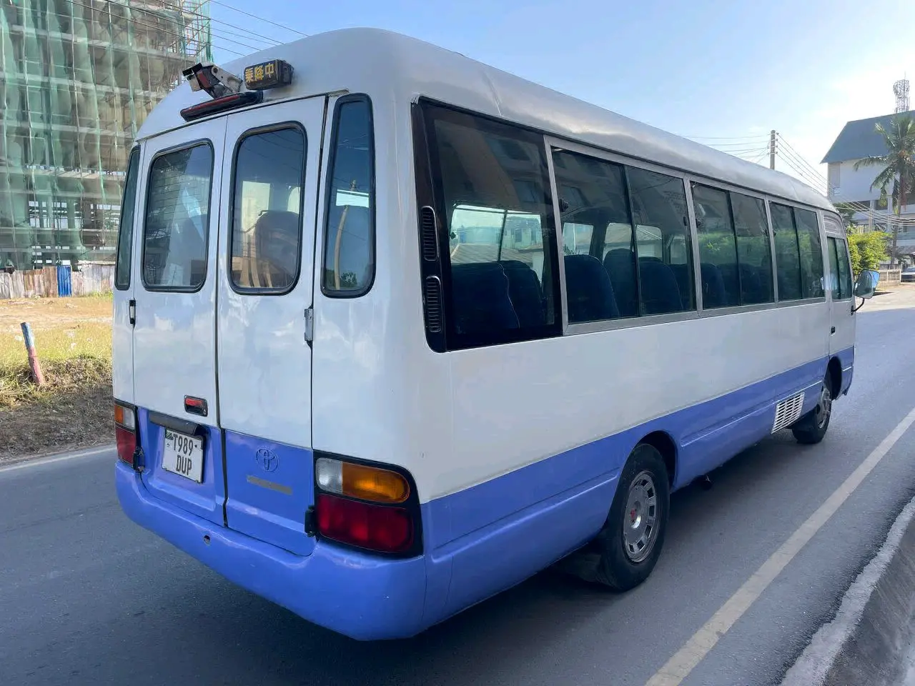 Toyota Coaster Minibus 2000 Model (DUP) thumbnail 5