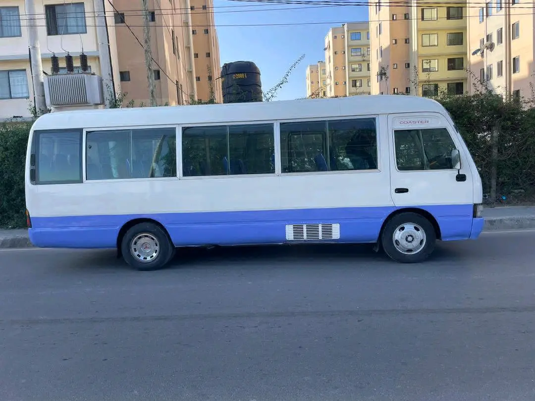 Toyota Coaster Minibus 2000 Model (DUP) thumbnail 6